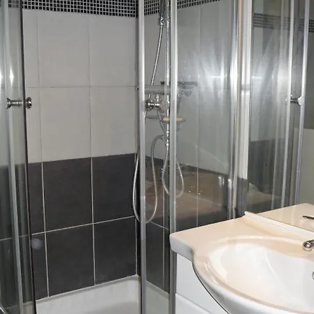 Apartamento Les Aigues Marines-36 By Interhome